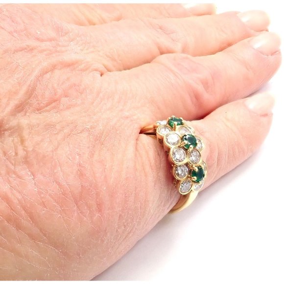 Authentic! Van Cleef & Arpels 18k Yellow Gold Emerald Diamond Fleurette Ring - Picture 9 of 9